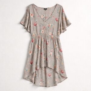 128 Torrid 1 1X Gray Floral V-Neck Top Gauze Babydoll Tunic High Low Top